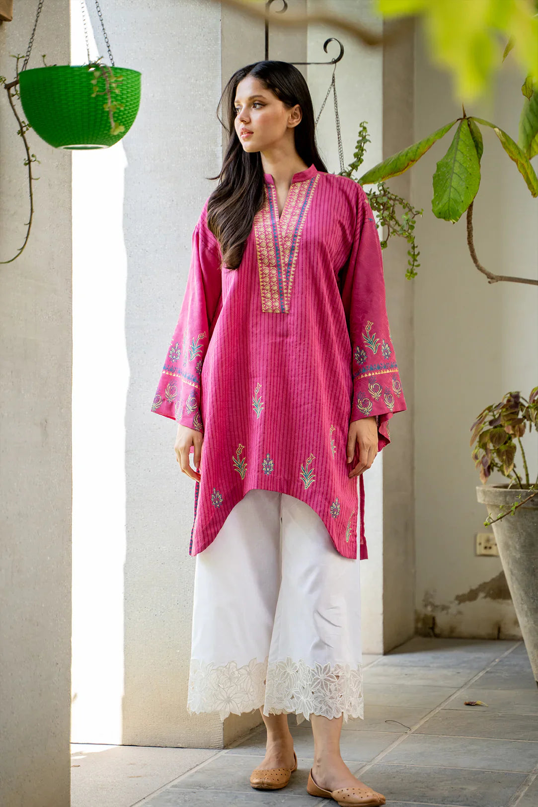 Lady Tulip Kurta